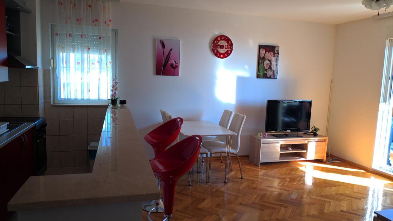 Apartman Baska Voda Baška Voda Exterior foto