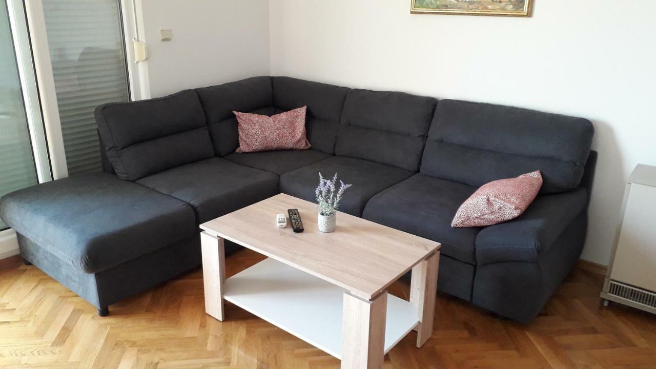 Apartman Baska Voda Baška Voda Exterior foto